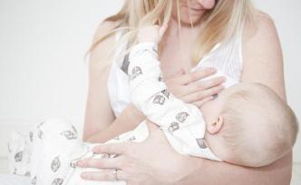 胸大胸小，影響“性福”？乳腺男專家：揉胸可以，但別瞎揉