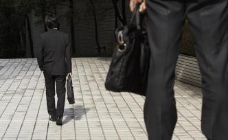 中國建材港股：錢逢勝因個(gè)人原因辭任獨(dú)董