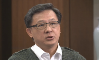 央視專訪何君堯：遇刺使我恐懼，但仍要做分內(nèi)之事不當(dāng)逃兵