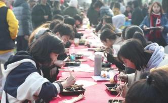 万人美术联考，学校备400米免费长桌宴