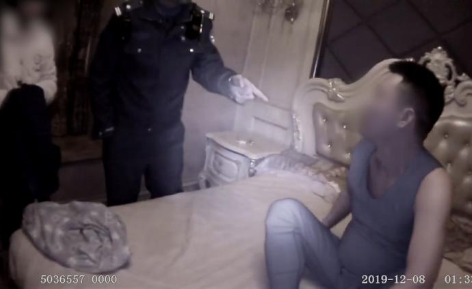 連撞5車后，醉駕男淡定回家呼呼大睡