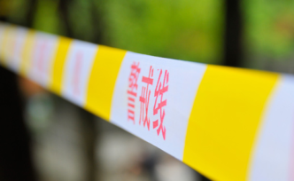 海南一12歲女孩家中被刺身亡，同村嫌犯喝農(nóng)藥自殺被救送醫(yī)