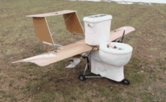 用馬桶造個飛機(jī)？萊特兄弟同意了嗎？