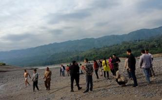 夫妻接力救人，丈夫溺亡兩人獲評(píng)云南好人