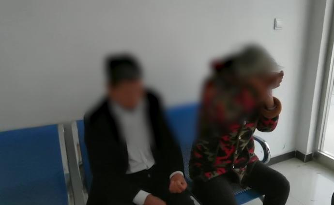 男子逃亡22年自首，姐弟相見失聲痛哭