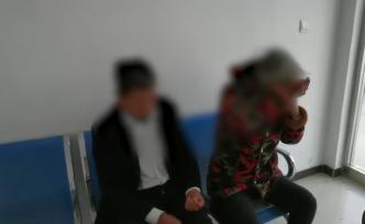 男子逃亡22年自首，姐弟相見失聲痛哭