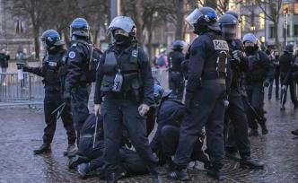 法国政府与工会谈判未破僵局，大罢工恐将延续至明年