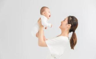 10個寶寶8個黃，這些有害“退黃”方式，90%家長還在用