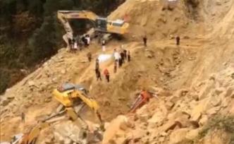 廣西融水一施工路段塌方2輛挖掘機(jī)被埋，致2人死亡