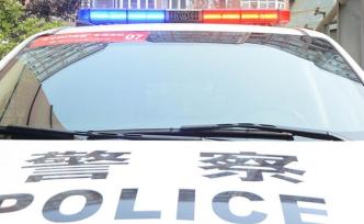 自寄自收并破壞包裹、用變聲器詐騙快遞員：90后男子被批捕