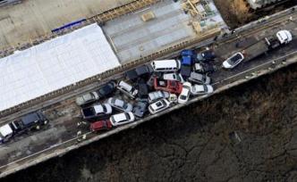 美國一高速公路發(fā)生69輛車連環(huán)相撞事故，至少51人受傷