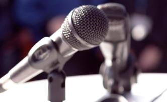 利比亚“国民军”威胁击落将武器运入利比亚的民航客机