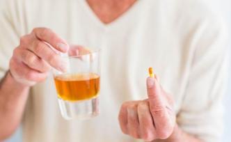 除了頭孢，服這7類藥物飲酒也致死