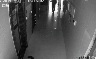 剛出獄又連盜4次，慣偷現(xiàn)場“勁歌熱舞”