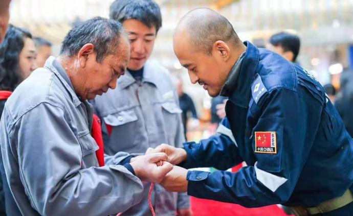 藍天救援隊隊員因病致貧,曾擔百次任務