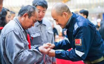 藍天救援隊隊員因病致貧，曾擔(dān)百次任務(wù)