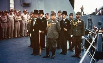 田島川評《現(xiàn)代的異化》｜為何日本陸軍身上充滿悖論？