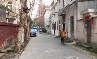 男子跳樓砸死兩人，親屬稱叔叔已到重慶
