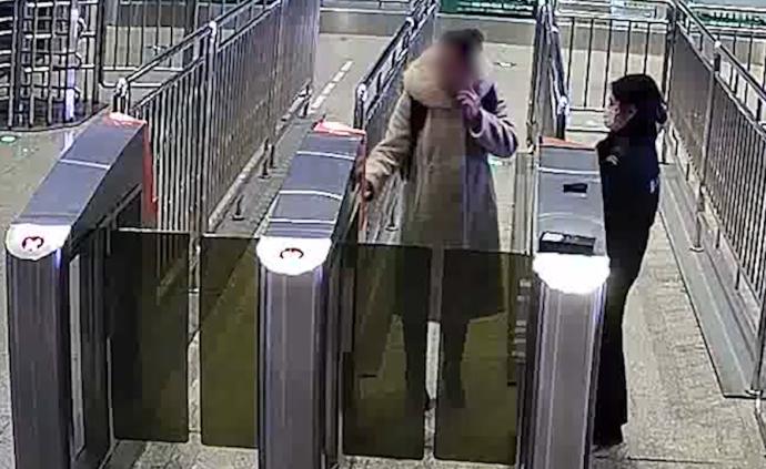 女“老賴”撿來身份證坐高鐵，被刑拘