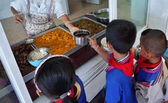 四川：今年3月起，中小學食堂違規(guī)對外承包最高可罰3萬