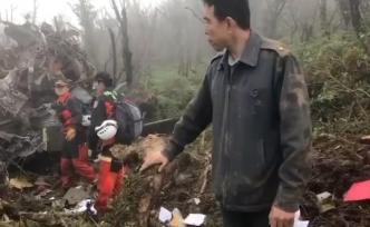 臺軍黑鷹墜落現(xiàn)場視頻曝光，僅一名將官可以走動
