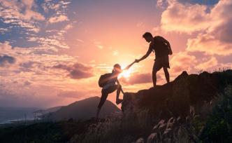 夜讀丨你還是要相信“好人有好報”