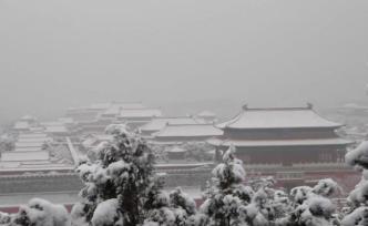 故宮雪中閉館，攝友5點(diǎn)起床登景山拍