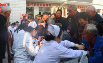 省公安廳下派到鄉(xiāng)村掛職第一書記：村民親切稱他“草鞋書記”