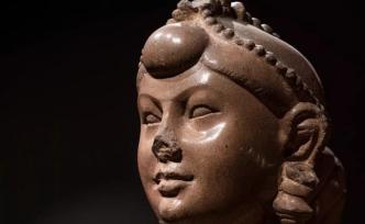 石頭鏡子上浮現(xiàn)出阿育王的影子