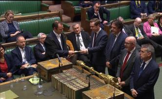 英國月底脫歐基本定了，下議院通過協(xié)議