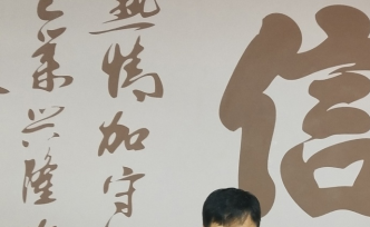 56歲富翁欲賭上全部身家創(chuàng)業(yè)，遭小20歲嬌妻反對(duì)冷戰(zhàn)一年