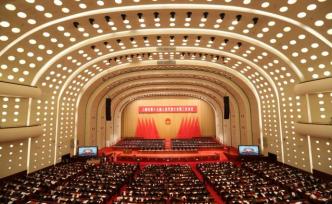 2020年，上海經(jīng)濟(jì)增速預(yù)期首次定格“6%左右”