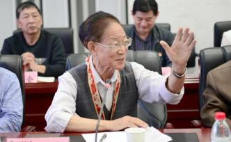 捐近億身家的老教授火了，比起捐款更應(yīng)該關(guān)注這件事