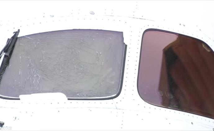 日航東京飛上海客機(jī)起飛前風(fēng)擋開(kāi)裂