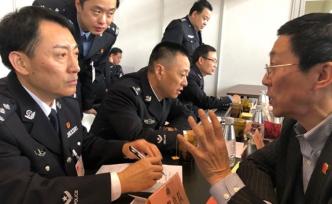 上海停車(chē)難？交警總隊(duì)：將排摸梳理全市道路情況，靈活施策