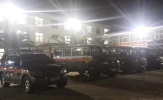 新疆伽师6.4级地震暂无伤亡报告，南疆铁路多趟列车受影响