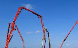 北京國(guó)際戲劇中心主體結(jié)構(gòu)封頂