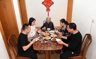 年夜飯里的改革開(kāi)放印記 