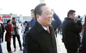 長(zhǎng)江財(cái)險(xiǎn)董事長(zhǎng)原黃石市長(zhǎng)因肺炎去世