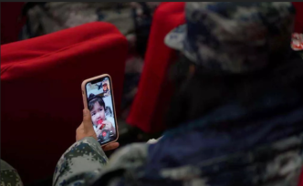 抗疫女医生：查出该院首例患者，出征前连续工作十几个小时