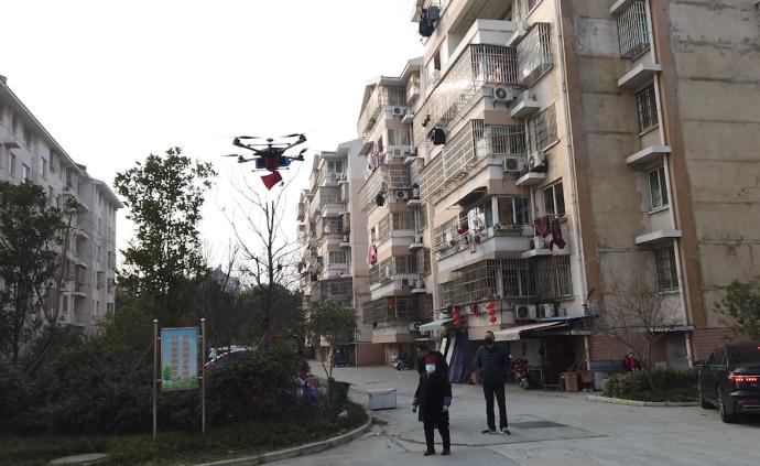 無人機上天，“嘉興味兒”口號宣傳防疫