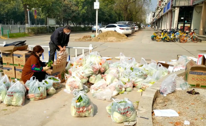 防疫情，武汉一物业为业主团购平价菜