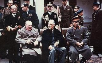 檔案解密︱聞一：三巨頭的雅爾塔“密月”