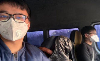 我叫于海涛25岁 疫情之下我在武汉做单车猎人 为医生服务