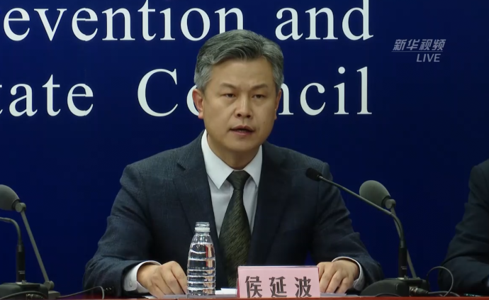 国家邮政局：别让快递小哥在风中苦等