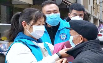 浙江蒼南有個公益組織 女強人帶幫男漢子組織志愿服務(wù)