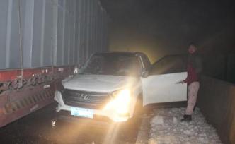 河南周口司機上一秒看別人笑話, 下一秒親身體驗生死瞬間