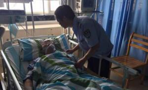 武漢輔警火場(chǎng)背出90歲老人后一氧化碳中毒倒地，有可能轉(zhuǎn)正