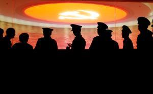 中央對軍轉(zhuǎn)安置作出四個(gè)放寬規(guī)定：放寬師職干部轉(zhuǎn)業(yè)年齡條件