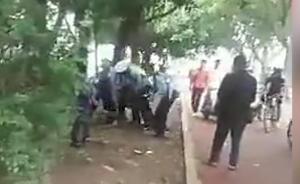四川一輔警制止男子電瓶車(chē)載妻被打傷，兩輔警處置過(guò)激已停職